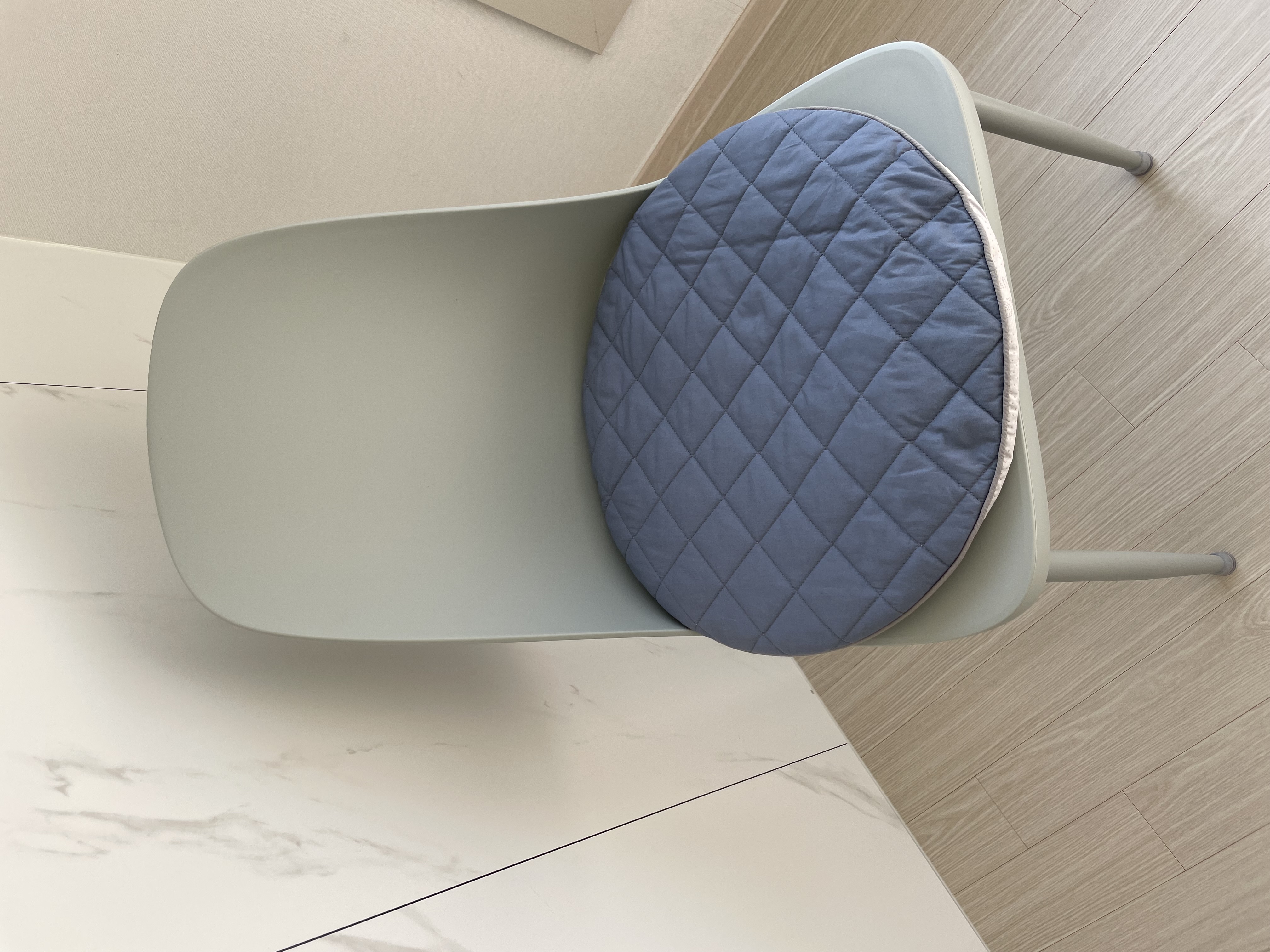 이미지를 찾을 수 없습니다.